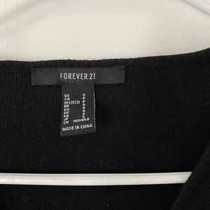 Black blouse with bubble sleeve